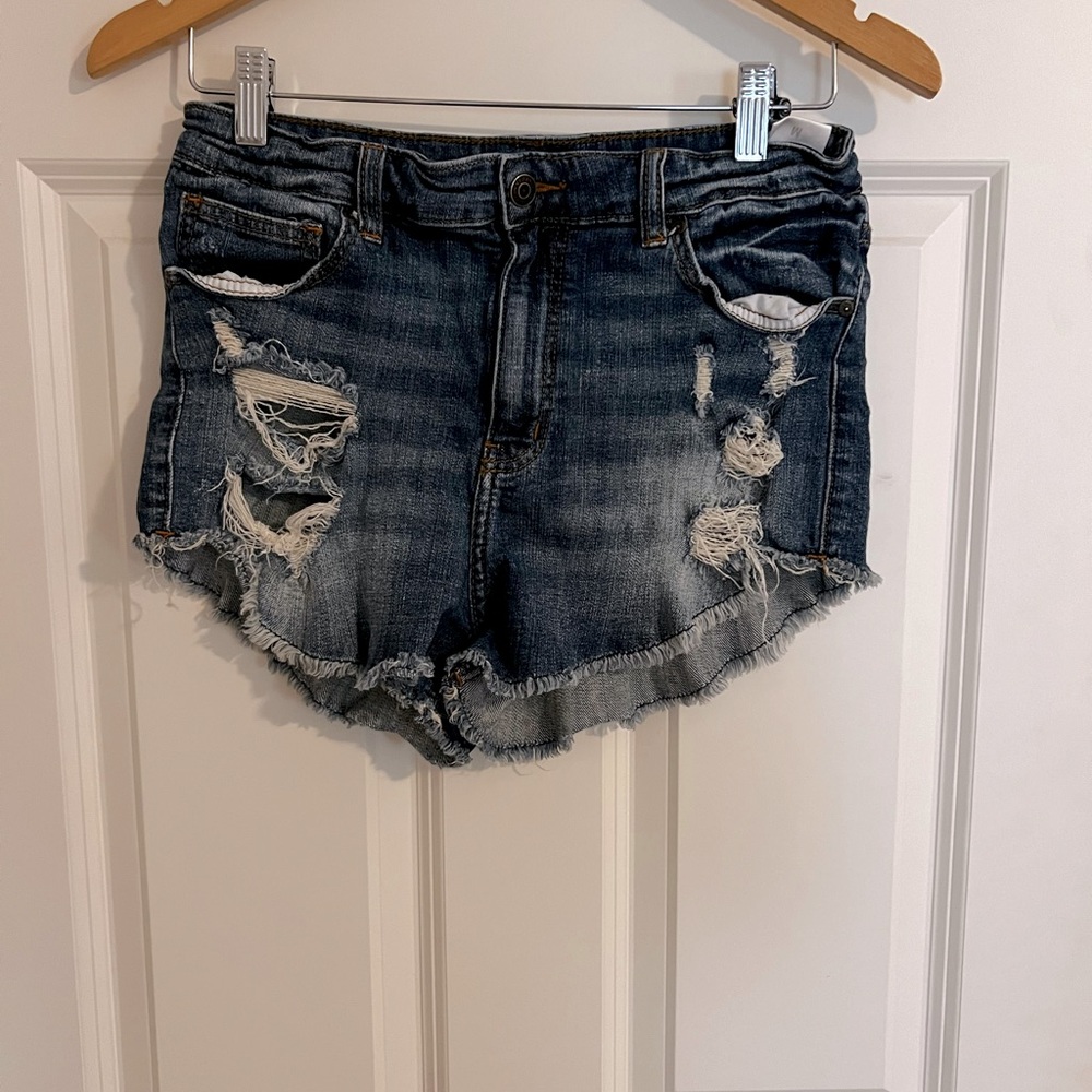 Eunina stretchy denim shorts